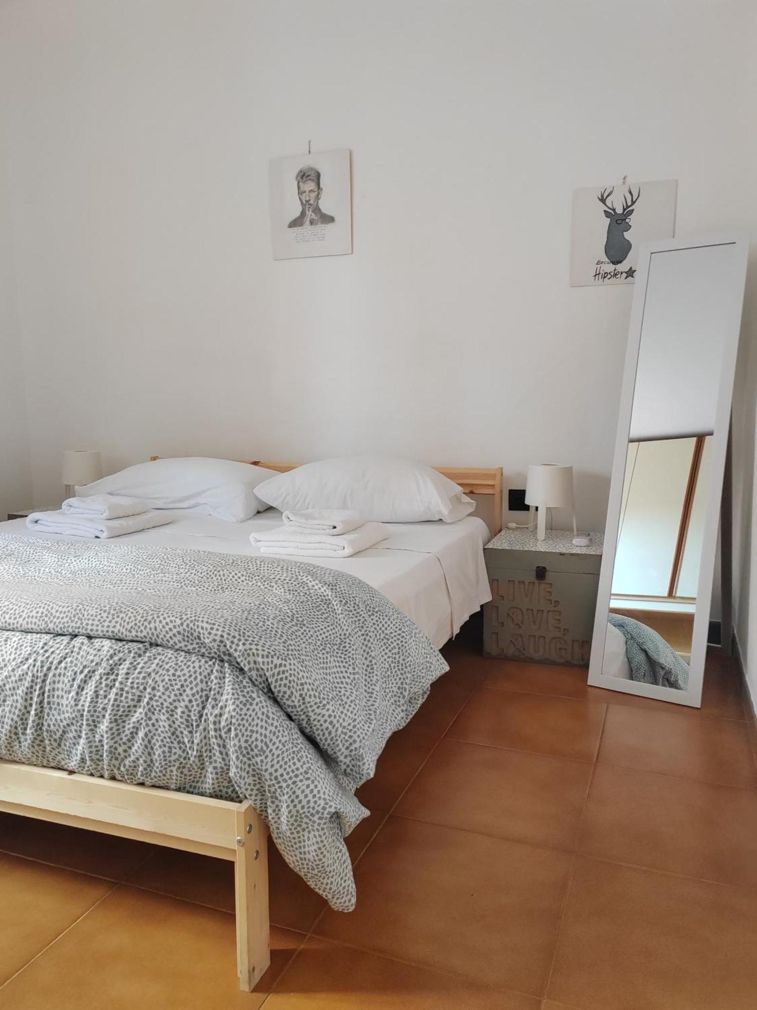 Home of Fame Gallery Apartments Olbia Exterior photo