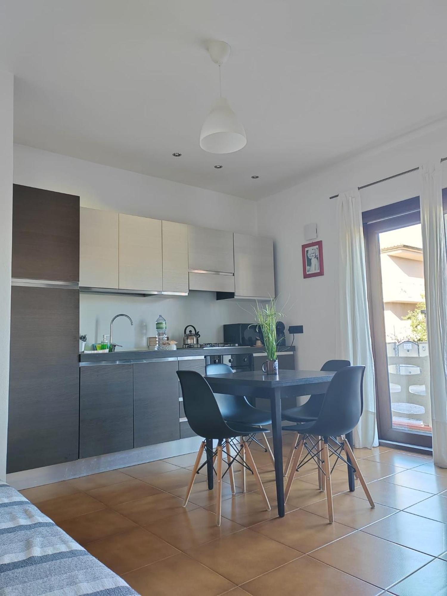 Home of Fame Gallery Apartments Olbia Exterior photo